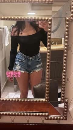 (385)222-2658 is ethnicity_Mixedandoffers nuru massages, asian massage, bodyrubs in Salt Lake City and available for service_location_bothon rubrankings Hi guys! I’m Chanel, I am a sweet brunette with a character that is impossible not to fall in love with. I am very sociable and love to have fun, you are guaranteed to have a great time with me. I love meeting new people and looking forward to spending time with you! ❤️
