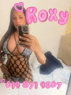 (619)871-9567 is ethnicity_Latinoandoffers nuru massages, asian massage, bodyrubs in San Diego and available for service_location_incallon rubrankings Hello Gentlemen...
My name is Roxy, I'm new to the San Diego area and hoping to make a lot of new  friends 
I offer a mind blowing experience that will keep you thinking of me.
I'm taking appointments for this afternoon 
Text is best to contact me 
619-871-9567