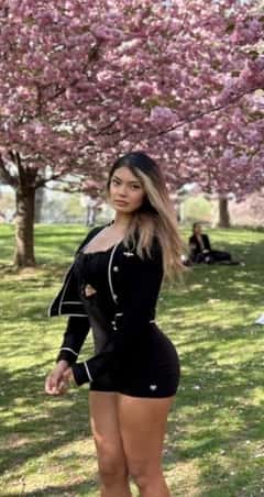 (915)494-6582 is ethnicity_asianandoffers nuru massages, asian massage, bodyrubs in Las Vegas and available for service_location_bothon rubrankings The one you've been looking for ;)

Come see me in Vegas :) My name is Analis and I'm here to put your mind at ease and bring you the peace you deserve.  I'm a beautiful dirty blonde with petite yet curvy shape ;)
I handle myself like a professional but also down to earth. Your comfort is my top priority. The experience with me is well worth it...I'm also a liscenced therapist with over 6 years of experience 
No AA
Contact me to schedule our session...I promise you won't regret it