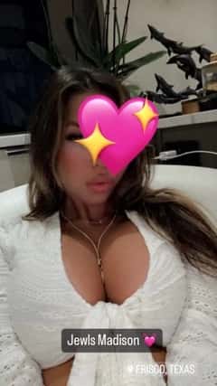 (682)561-6550 is ethnicity_Latinoandoffers nuru massages, asian massage, bodyrubs in Fort Worth and available for service_location_incallon rubrankings PLEASE READ BEFORE CONTACTING ME 
Hey guys, I’m Jewls Madison ! Located in a clean cozy office Fortworth . I cater to Professional Clean men .You can expect a professional and relaxing experience with me every time. My photos are real ! I make it my highest priority to make sure my clients and myself feel comfortable & safe so there is no funny business or bait & switch here! I’m kind and easy going, love to meet new people. I respect you as long as you respect me .  I do not like vulgarity and lack of respect. I prefer the quality rather than the quantity.
I book up quickly .
Prebooking is the easiest way to get in with me ??

•Regulars get priority 
•Appts are available Monday-Sunday times vary 
• I’m available day times ONLY
•Cash only / Cash app only money must be set on table before session starts 
•new friends $250 FV MT Egding 
Regulars $220

Possible upgrades $320 & up
Non negotiable no discounts no gift cards no trading 
•NO OUTCALLS 
• Drama Free , Drug free  
I require you have 2 references ( independent providers )that will reply with in 30 mins I will no longer waste my time reaching out to your references that never answer thank you for understanding .
Deposit maybe required if you don’t have references 


Texting me or calling me after normal business hours will automatically get you blocked . 

?All new clients will be required to send?
1. Name
2. Age
3. Race
4. 2 references independent providers 
5. Desire length of visit
6. Desire time of visit


Calls ONLY 

❌Not an escort ❌ no fs ❌