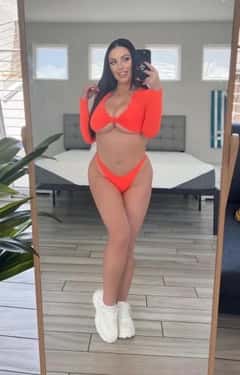 (607)232-0391 is ethnicity_Latinoandoffers nuru massages, asian massage, bodyrubs in Nashville and available for service_location_bothon rubrankings Let's have fun together. Very young girl good service
Hi，
Sexy  Girl, easy going, fun loving, big hearted and your passionate partner. My breasts are firm and my butt is round. I look forward to spending time with you.
I am experienced, I am your perfect partner! VIP service.
My goal is to give you an unforgettable experience. What you see is what you get! The more you get to know me, the more I want you back.
*guaranteed best service in town .
*always give extra time for you.
*Love sensuous touch and like friendly talk.
Sexy stocking & lingerie fantasies
No bait and switch.
Text me on;; +16072320391
Signal; + +19064201754
My Snapchat; mia_petter25