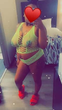 (470)402-2906 is ethnicity_Blackandoffers nuru massages, asian massage, bodyrubs in Jacksonville and available for service_location_incallon rubrankings *PLEASE READ*I’m Black Swan…I offer the ULTIMATE NURU Experience!✅Great soothing personality ✅Relaxing environment, jazz, ?️ ➡️Clean, safe location, respectful?Explicit language or questions See you soon!