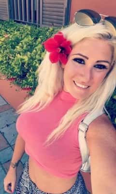 (323)303-3081 is ethnicity_Caucasianandoffers nuru massages, asian massage, bodyrubs in Salt Lake City and available for service_location_bothon rubrankings Hey guys its Joyce? Im available now and READY to have some fun,  I offer full service and im very professional. Call me for an unforgettable experience.  3233033081