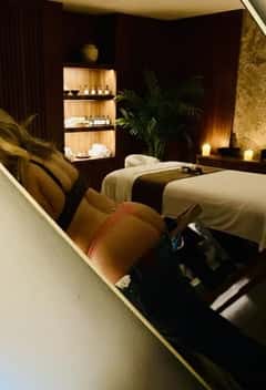 (945)223-5855 is ethnicity_Caucasianandoffers nuru massages, asian massage, bodyrubs in Dallas and available for service_location_incallon rubrankings Mature and experienced 

Screening is a must. 

Hhr $250

Hour  $350

No phone calls