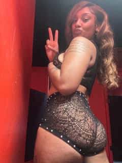 (405)727-0855 is ethnicity_Mixedandoffers nuru massages, asian massage, bodyrubs in Oklahoma City and available for service_location_bothon rubrankings hello gentlemen, 
It is a pleasure to have you here. If youre looking to share a discreet and 
passionate encounter youve undoubtedly came to the right place. Sensual by 
nature. Im a rare combination of exquisite angelic beauty, sweet personality, 
bright mind, and playful disposition. 
When youre with me I am very open minded. 
I'm here to make you feel seen, desired, and completely at ease. Whether it's 
dinner, drinks, or something more private, I bring charm, class, and chemistry.
Fetish Friendly!!!!
Message or call to schedule 

4 HAND AVAILABLE!!!
