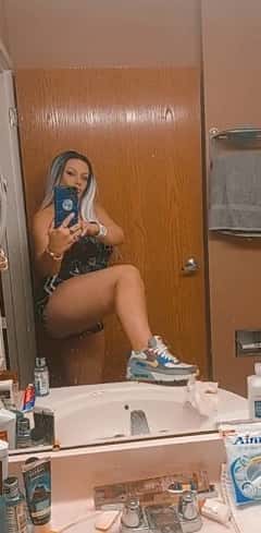 (615)275-8254 is ethnicity_Caucasianandoffers nuru massages, asian massage, bodyrubs in Nashville and available for service_location_bothon rubrankings InCall & Outcall specials tonight only      Qv:100     Hh:150     Hr:200  Ask about my 2 girl special ultimate body glide only 450    Come let me pleasure you with my hypnotic tantra ultra glide only professional experience in my room we like to get to know our clients to provide the ultimate erotic satisfaction you've ever had call or txt 6152758254 only serious inquiries time is of the essence so don't waste mine and I will not waste yours can't wait to put my hands all over you ask for desire 