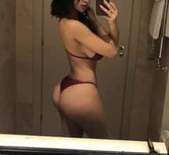 (917)877-8486 is ethnicity_Latinoandoffers nuru massages, asian massage, bodyrubs in Miami and available for service_location_incallon rubrankings new in town for a few days only! come to meet me and  have the best moment with the most puta in the area !