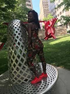 (314)998-9187 is ethnicity_Blackandoffers nuru massages, asian massage, bodyrubs in St Louis and available for service_location_incallon rubrankings Always offering 4hands upon request…

Clean linens for each client
Discreet and private location 
Texting is preferred 
4 hands available upon request
