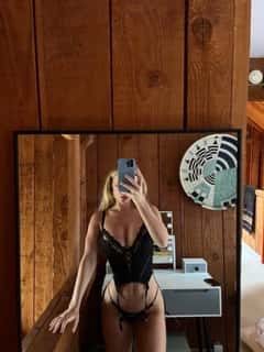 (757)903-3525 is ethnicity_Mixedandoffers nuru massages, asian massage, bodyrubs in Las Vegas and available for service_location_bothon rubrankings I'm a sweet lady with high taste, so classy and beautiful, I offer nuru massage, Swedish massage, Deep tissues, prostate massage, and happy ending with no restrictions and that’s gonna depends on what you need, I’m so respectful and honest and I treat people nicely and I offer good services that you gonna love, Text me if you are interested in my services so we can hook up. Four hands is available 
Text,call or WhatsApp me : +1 (757) 903-3525