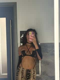 (734)770-2386 is 0andoffers nuru massages, asian massage, bodyrubs in Toledo and available for service_location_incallon rubrankings Hey! 
I'm trying to meet some new people

Let's chat in person and I'll give you 
a full body rub 😉