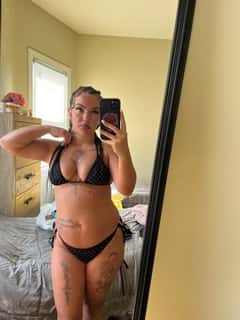 (502)600-2978 is ethnicity_Caucasianandoffers nuru massages, asian massage, bodyrubs in Louisville and available for service_location_bothon rubrankings Lil Cierra