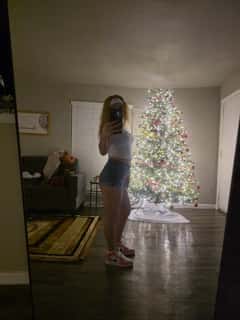 (469)234-6901 is ethnicity_Latinoandoffers nuru massages, asian massage, bodyrubs in Dallas and available for service_location_bothon rubrankings Masajes con final feliz