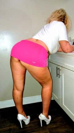 (843)729-4100 is ethnicity_Caucasianandoffers nuru massages, asian massage, bodyrubs in Orlando and available for service_location_incallon rubrankings Hey there, 
 I'm Blondie!   I got magic hands and would love to rub you all over! I’m professional and discreet! Come and enjoy a nice full body massage and leave feeling happy and relaxed! Look forward to touching you…I mean meeting you! 😉
I enjoy giving massages and making people happy! I am a great listener and love to talk if you want to vent or just relax and my hands will do the talking! Ask about all that I offer when you text or message me!
Please have good hygiene! I can't give a good massage if I can't breathe!! 😂


Offering sexting, videos & also will make a custom video if I can do what fits your needs! 
