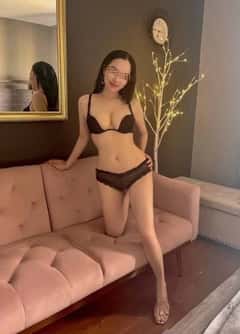 (425)232-4438 is ethnicity_asianandoffers nuru massages, asian massage, bodyrubs in Phoenix and available for service_location_incallon rubrankings Hello Darling ?, My name is Vicky,? I m new girl in your town for here and i want to meet someone for more fun and some time spend together so if you interested to meet me text me I'm the real deal, fiery & natural,100% you are looking for B2B massage or naked massage I know exactly how to turn you on .I am smart ,sexy classy, educated, passionate and hundred percent dedicated to bring you completely sexual satisfaction. I am a 32 years old lovely Asian girl with perfect body shape, with a measurement reading 33A-23-33. Standing 154cm and 40kg. I will make your fantasy become reality. Just contact me today and within moments you will be with the AsianDonation 