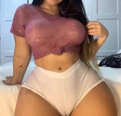 (773)358-2644 is ethnicity_Latinoandoffers nuru massages, asian massage, bodyrubs in Chicago and available for service_location_incallon rubrankings My name is sophia  
By appointment! 

Nuru massage is what I offer. Come meet me and enjoy a relaxing massage. Would love to treat you to a delightful experience. 

Cash, Venmo, cash app, and Zelle accepted. 

Prices prices prices 
30minutes ( most popular ) $160 nude 
1 hour $220nude 



 