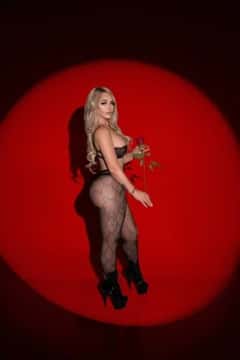 (702)403-1253 is ethnicity_Caucasianandoffers nuru massages, asian massage, bodyrubs in Las Vegas and available for service_location_outcallon rubrankings Hello Hello..

Could never be too shy for a sensual rendezvous with a bombshell. 

I offer a variety of body rubs and can cater to your direct desires and fantasies. 

Call or text me anytime day or night to book with me. 

Offered-
NURU
SENSUAL
TANTRIC
EROTIC

Take your pick. I can't wait to meet you. Couples are welcome. 

Light screening is required. 

Hugs

ROSE