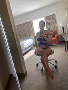 (409)999-0345 is ethnicity_Latinoandoffers nuru massages, asian massage, bodyrubs in Chicago and available for service_location_bothon rubrankings Let me give you a happy endingColombian/Mexican5'7CurvyBootalicious lol150-30 mins250-HrPlease text first ?Paradizee 