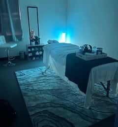 (832)627-5092 is ethnicity_Caucasianandoffers nuru massages, asian massage, bodyrubs in Houston and available for service_location_incallon rubrankings Hello there! I am currently renting out a room in my office for $400/week located in the Galleria area. The building is low profile, professional, and discreet. I will provide all supplies and linens. This is the perfect option for a provider that already knows the ins and outs of the business and has their own clientele. If you are interested please email me at abbyhealshouston@gmail.comPlease include your name, phone number, how many years of experience you have, and a link to your ad. 