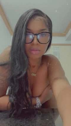(662)212-0715 is ethnicity_Mixedandoffers nuru massages, asian massage, bodyrubs in Chicago and available for service_location_bothon rubrankings Hi baby I’m very discreet & professional I provide an amazing safe experience! Very welcoming.. Let’s chat! ?