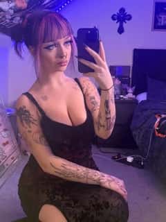 (131)046-1563 is ethnicity_Caucasianandoffers nuru massages, asian massage, bodyrubs in Newark and available for service_location_bothon rubrankings My name is Lucy Charlotte. I’m 21, 5'1", 50kg with pink ombré hair, hazel eyes, a soft curvy frame (34C-25-35), and tattoos that give me that fun, alternative edge. I offer a sweet, flirty girlfriend experience with just the right mix of affection and mischief.Petite • Tattooed • Curvy • Open mindedPictures are real and recent Independent, clean, and discreet Available for private incall or outcall to you GFE service, always safe & protected No blocked calls — serious inquiries only+13104615632Text to book directlyRates:180 – 30 mins (hh special)250 – 1 hour 500 – overnight