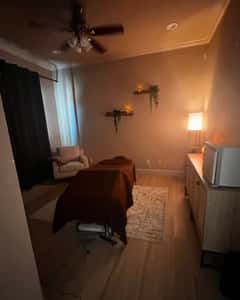 (573)247-6308 is 0andoffers nuru massages, asian massage, bodyrubs in Des Moines and available for service_location_bothon rubrankings My Name Is Joyce, I give a therapeutic and intuitive style of massage to encourage deep relaxation, release tension and stress and bring ease within mind & body. Holistic massage incorporates slow rhythmical strokes with gentle movement and stretches, acupressure and deep tissue techniques depending on what feels right for you.
Each massage is tailored to support your well-being and how you feel on the day, depending on your treatment length, choose to focus on areas that need a little more tle or enjoy a full body treatment.
*Shower and fresh towels available!
?My MASSAGE service includes 
Swedish massage
Thai massage
Sports massage
Reflexology
Deep tissue massage
Shiasu massage
Nuru massage
Lymphatic drainage massage
Neck/Back Rub Relief
Sensual Pleasure/Pressure Points
Hands/Feet Rub
Sensual/Therapeutic Mix
contact me via: +1 (573) 247-6308
WhatsApp:        +1 (573) 247-6308
iMessage          +1 (573) 247-6308
Signal:               +1 (573) 247-6308
Telegram:          +1 (573) 247-6308