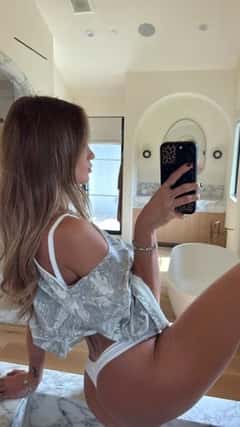 (585)967-1964 is ethnicity_Caucasianandoffers nuru massages, asian massage, bodyrubs in Boston and available for service_location_bothon rubrankings Hello everyone Sexy Bethany 
I have 1 years of experience in providing sensual relaxation body rubs. I’m very laid back with a gentle and sweet personality. I would love to get my hands on you! ,
FIRST TIMER ARE WELCOME I GIVE THE BEST
✅clean private cozy apartment
✅ happy ending 
✅ erotic massage 
✅ BBW massage 
✅ GFE light massage 
✅ body rub 
✅Nuru massage 
✅massage therapy 
✅Bbj Kiss Gf
✅oral Greek massage 
✅ complimentary water
✅hot towel treatment 
✅shower available 
To book, please contact me via text message with your NAME, TIME & THE SESSION that you want! Pre-booking is highly suggested. Please mention you seen the ad on “Rubrankings”Text (  +15859671964 )
Rates 

$200 hr Tantra (topless massage)happy ending 
$300 hr NURU 2 pops( full nude b2b with mutual touch)happy ending 
$500 twohour GFE 2 pops ?