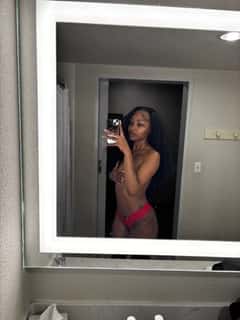 (707)460-5815 is ethnicity_Mixedandoffers nuru massages, asian massage, bodyrubs in Las Vegas and available for service_location_bothon rubrankings Hey babe I enjoy giving my clients only the best experience so call me and see why I’m so unforgettable 