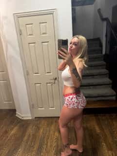 (214)725-0732 is ethnicity_Caucasianandoffers nuru massages, asian massage, bodyrubs in Dallas and available for service_location_bothon rubrankings PLEASE READ WHOLE AD, DONATION LISTINGS BELOW

NO AA
NO EXPLICIT TEXTS
NO DISCUSSION OF SERVICES
NO CALL NO SHOW=BLOCKED&BAD REVIEW

INCALL ONLY
200hh 
250 45min 
300fh


