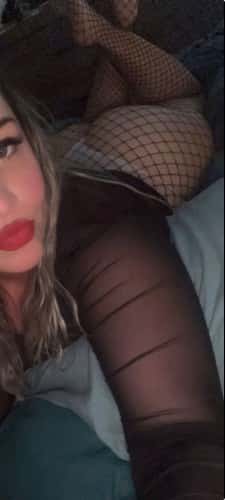 (214)249-6906 is ethnicity_Latinoandoffers nuru massages, asian massage, bodyrubs in Dallas and available for service_location_incallon rubrankings Hello Gentlemen,

I’m Mia Rose, your sweet, sexy & thick wild flower! 🌺  I’m mature, cute, fun & personable! I strive to give the best customer service & will ensure you leave with a smile! 

*In-calls only*
Swedish Massage Donations: 
30 mins $120, 60 mins $180, 90 mins $240, 120 mins $300 (Cash is preferred, however Cashapp, PayPal or Zelle is accepted with a $10 convenience fee)
*Upgrades are available for an additional donation but are to be discussed in person, during your session. 

Come melt in my hands, 🫠 while I rub your stress away! Can’t wait to cater to you! 😉 

Mia Rose 🌹 
(214) 249-6906

*Safe & clean environment 
*Clean linens & towels
*Shower available 
*In-home sessions (Avail in Lewisville & Carrollton) 

No inappropriate texts & no explicit photos! Also my photos here are real & recent. I will not send more photos. I’ll need to know when you want to book. Just text me your name, age, ethnicity & your request for availability, and I’ll do my best to accommodate. 😉