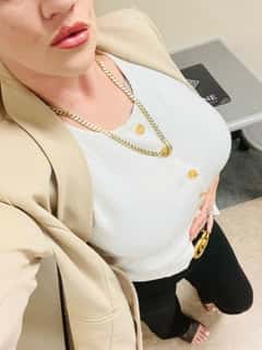 (502)202-4131 is ethnicity_Caucasianandoffers nuru massages, asian massage, bodyrubs in Louisville and available for service_location_incallon rubrankings Our studio has been here for over a decade!  We screen clients and prefer that you've been here before or that you come with someone who's been here before.

Non-VIP rates 80hh 120 hour

Great Location, established studio, well trained staff, fantastic energy, lots of perks for our VIPs
10-6 Mon-Sat  


hot towels, professional products, experienced providers who appreciate your business.

You have high expectations and so do we :-)

Text to set your appointment
let us know when you'd like to come in, length of session and we'll let you know who's available.

Our website is bodyrub.pro

Current Staff:  Dakota, Sage, Delilah and Tara (looking to add additional staff)