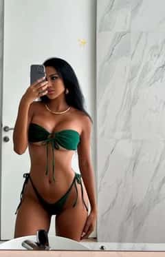 (716)403-6073 is ethnicity_Latinoandoffers nuru massages, asian massage, bodyrubs in Las Vegas and available for service_location_outcallon rubrankings Hello gentlemen,
Thank you for stopping by to check out my pics and staying to learn a little about me...
I’m spunky, sassy and an over the top enjoyable good time!
I like to connect with you on multiple levels while we enjoy our time together. You will forget all your troubles once you gaze into my eyes and are mesmerized by my devilish charm and flirtatious smile.
Please no vulgar talk for both you and I's safety
Hope to meet soon,
London