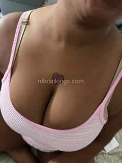 (918)324-7513 is ethnicity_Blackandoffers nuru massages, asian massage, bodyrubs in Tulsa and available for service_location_bothon rubrankings Let’s bring your wildest fantasies to life. All natural, bisty, curvy woman to fulfill all of your needs. I can’t wait to see you and make some memories you’ll never forget. 