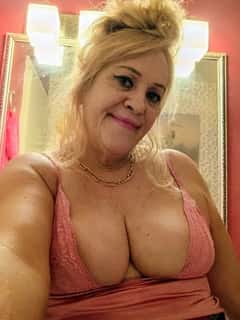 (380)283-9408 is ethnicity_Caucasianandoffers nuru massages, asian massage, bodyrubs in Columbus and available for service_location_incallon rubrankings One of a kind delicious Hot OIL MASSAGE ? 
LEAVE THE STRESS AT THE DOOR! 
8 9FFER A GREAT WAY TO RELAX YOUR BODY ,MIND, AND SPIRIT ❤️
I OFFER 1HR SESSIONS FULL BODY SENSUAL HOT OIL MASSAGE ? 
1HR.
30MIN
........ APPOINTMENT ONLY..TEXT ME..MAKE THAT APPOINTMENT NOW!!