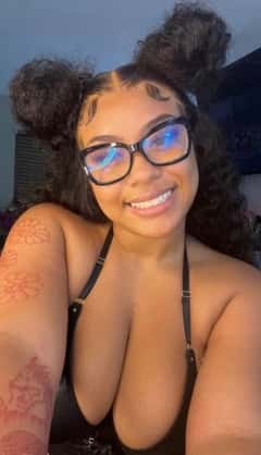 (339)225-3749 is ethnicity_Mixedandoffers nuru massages, asian massage, bodyrubs in Seattle and available for service_location_bothon rubrankings Curvy?? Erotic❤️ Juicy ??BBW?? BIG TITS, ASS???? WET HORNY