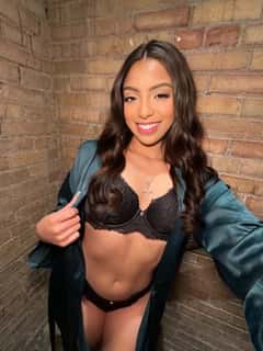 (801)602-9573 is ethnicity_Latinoandoffers nuru massages, asian massage, bodyrubs in Salt Lake City and available for service_location_bothon rubrankings Hello Handsome!  I'm Porsche!
Are you sick of the wrong girl showing up at your door?  My pics are really me!  I show up to your door fresh, clean, and excited to make your acquaintance!  No deposits or scams!  Most importantly, I know what a hard-working man truly needs, and I love to have a good time!  I'm a full-time college student during the day, but at night I come alive!  
Call me so we can make this good thing last!


