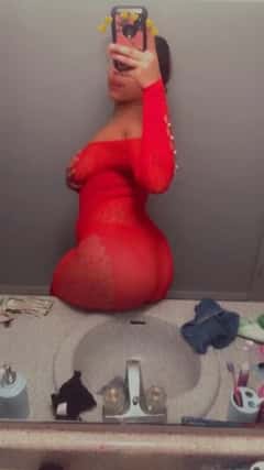 (405)383-3450 is ethnicity_Mixedandoffers nuru massages, asian massage, bodyrubs in Oklahoma City and available for service_location_bothon rubrankings Come get a sensual massage from a sexy green eyed beauty. Incall & Outcall available. ? book with me today .  Clean & Discreet location & 4 hands available. ? Ask About My Upgrades ? 
