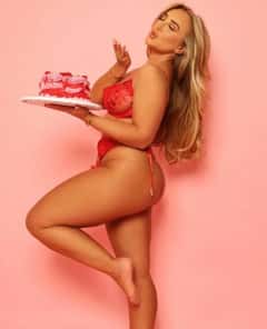(331)319-1289 is ethnicity_Caucasianandoffers nuru massages, asian massage, bodyrubs in Chicago and available for service_location_incallon rubrankings Hi!
My name is Julieta!
I will take you inside my world and be your private guide.

My magical fingers will relieve the stress of your busy day, and make all your tension fade away. I possess the perfect combination of brains and beauty making your time with me a delightful retreat, and a memorable experience. 
My sessions are hot, fun, very relaxing, and extremely therapeutic. Perfect for the over worked bussiness man, or a tired jet-lagged traveler. 
