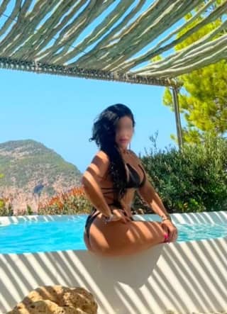 Anitta - BDSM  &amp; Tantra-inspired massage 🌹