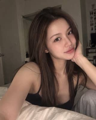 Sweet Asian Beauty 
