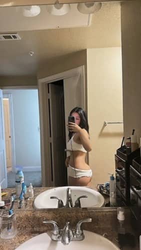 🔞❤️ PETITE THERAPIST FOR EROTIC MASSAGE🥰