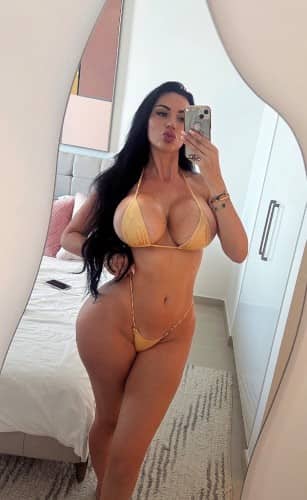 180💦🍼LAYLA🍼💦BUSTY MILF