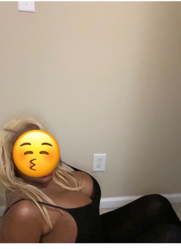 Raleigh BodyRubs Offered By | Bodyrubs is Blackand offers nuru massages, asian massage, bodyrubs in Raleigh and available for incall on rubrankings Come and explore me…
