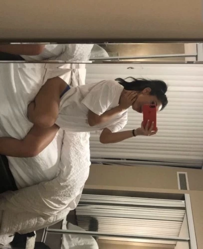 (773)441-1250 is Latinoand offers nuru massages, asian massage, bodyrubs in Chicago and available for incall on rubrankings Experience deep relaxation and holistic healing with our Reiki Bodywork, combining gentle, light-touch energy work. This session reduces stress, eases chronic pain, clears energy blockages, and rebalances chakras, leaving you feeling profoundly peaceful, grounded, and revitalized. 
Only serious Gentleman
Call or text book your appointment 
