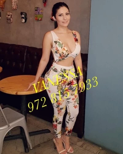 Dallas BodyRubs Offered By (972)815-7933 | Bodyrubs (972)815-7933 is Latinoand offers nuru massages, asian massage, bodyrubs in Dallas and available for both on rubrankings SEXY LATINA NUEVA EN PLANO POR EL GEORGE BUSH/SHILOH RD . HOLA CHICOS SOY VANESSA CHICA LATINA EN PLANO .SOY MUY CARIOSA Y ESPONTANEA LAMAME OARA PASAR UN TIWMPO AGRADABLE MIS FOTOS SON REALES .DISCRECIION GARANTIZADA . CITAS EL MISMO DIA . ? NO TEXTOS POR FAVOR SI ERES SERIO SOLO LLAMAR . ?AREA LIMPIA Y DISCRETA ?CERCAS DE GEORGE BUSH ? 2.O.O. ROSAS PARA BUEN TIEMPO CUALQUIER PREGUNTA LAMAME NO TE ARREPENTIRAS AMOR . ?FOTOS REALES ❇DISCRECION ❇NO TE APURO ❇LUGAR LIMPIO GRACIAS CHICOS