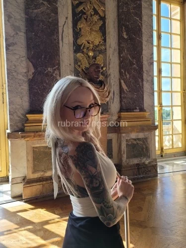 (326)900-8151 is Caucasianand offers nuru massages, asian massage, bodyrubs in Fort myers and available for both on rubrankings This is Donna, I’m here for real sex meetups and massage body rubs and not with shallow men,or perverts…pictures are 100% real and authentic! I’m a party girl and fetish friendly .

Sex hookup,
body rubs 
Girl friend experience 
69,sex with condom,
sex without condom,
anal,
tits fuck,
deepthroat .sloppy bj,kissing,
pegging,rim job,
JUICY PLUMP BOOTY & BUSTY C CUPS
FULL KISSABLE
SOFT BODY & GREAT HYGIENE 

 In A SAFE, CLEAN & DISCREET ENVIRONMENT 
 
GOOD HYGIENE IS A MUST OR I WILL TURN YOU AROUND AT THE DOOR..GAME PLAYERS WILL BE BLOCKED 

You can text me on +1 326 900 8151
Gmail: donnapullis55@gmail.com
Signal: https://signal.me/#eu/1Ukh1X0IO3HlvFpSUbH5vuNf_T9fV5e_BqwsD2IFzSOBRE8CPt9NkrS8elnxsaTd