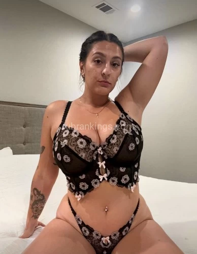 (650)830-9268 is Caucasianand offers nuru massages, asian massage, bodyrubs in San diego and available for both on rubrankings I’m available for full body to body massage with happy ending….. I offer incall, outcall with CarPlay …… Gfe, anal, Greek, bbbbj and backdoor….. Dm if you’re first timer or shy type babe, I know how to handle you guys…. I do sell my hot content and FaceTime naked available too….??????
