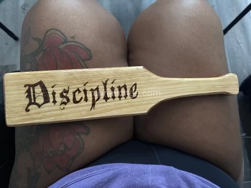 (440)274-7556 is Blackand offers nuru massages, asian massage, bodyrubs in Cleveland and available for both on rubrankings Mistress Margot offering sensual domination and massage services.

No full service. No QVs. OUTCALLS ONLY

Milking
Pegging
Facesitting
Bondage
Degradation
Humiliation 
Prostate massage
Sensual Massage 

Face pic or video call required to book. 

