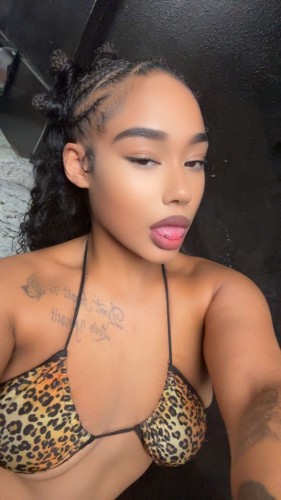 (405)336-3771 is Latinoand offers nuru massages, asian massage, bodyrubs in Oklahoma city and available for both on rubrankings My name is Nìaja Solana 🫧...... I’m a legit, upscale, DISCREET classy provider offering nuru sweedish massages, done the RIGHT way!💋	
To book an appointment, just message me with your name, age, & occupation & I look forward to meeting with you ! 🤭 I offer FS as an upgrade 💦	
I’m 100% real. FaceTime verification is available! 🌺	
I have a very soft touch skilled hands & aim to leave you relaxed. Free of any tension life may  bring you.	
Hygiene is MAIN PRIORITY, so please be sure to shower before our session or you will unfortunately be turned away at the door. 	
Hhr/ Hourly Rates ( No quick visits ) GOOD THINGS TAKE TIME SO MY SESSIONS ARE NEVER rushed! 	
Absolutely no explicit conversation! Please be mindful & respectful, as the energy will always be reciprocated ! 🥰😘	
