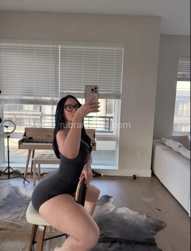 (561)605-0104 is otherand offers nuru massages, asian massage, bodyrubs in Chicago and available for both on rubrankings 🔥🍷🔥Real Natural limited-time fun offering ❄🐰LET'S MEET 🍷🍷Soft and Juicy🍷 👅INCALL OR OUTCALL👅 247 👅Availability No restrictions🚫 We will definitely have a lot of fun
Discretion is my priority so text me baby.
Reach me through my information below

WhatsApp : 9172561737