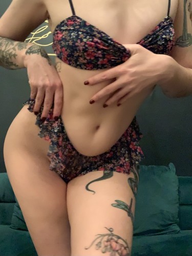 New york city nyc BodyRubs Offered By (929)407-1031 | Bodyrubs (929)407-1031 is Caucasianand offers nuru massages, asian massage, bodyrubs in New york city nyc and available for both on rubrankings It's time to dip out of the grind and unwind with a real life Goddess. This modern world can be so monotonous, so naturally you crave deviation, but which direction to go in? Enter: Florence. I'm a tall, soft, and commanding west coast woman with a penchant for good boys. I am here to make you feel relaxed, closer to yourself, smaller, and free.
I offer erotic bodyrubs, sensual explorations, and luxury care in the heart of Chelsea.
Saturday! 6pm-1am
January 24th January 31st
February 7th February 21st
220 | 30 minute bodyrub
300 | 1 hour bodyrub
520 | 2 hour bodyrub
Curious about other offerings? Inquire within.
email : bookingflorence@proton.me
call or text : 929-407-1031
calls only : 212-256-0577